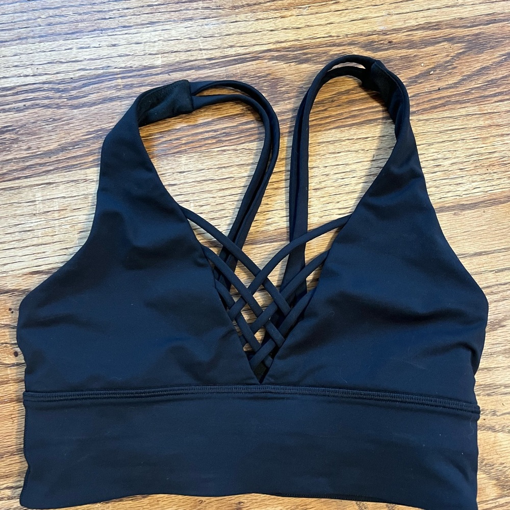 Lululemon Sports Bra Strappy Black size 4